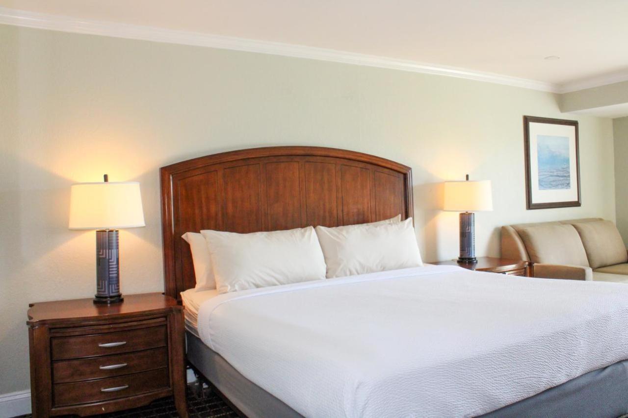 Cape Cod Irish Village - The Emerald Resort Барнстейбл Екстер'єр фото