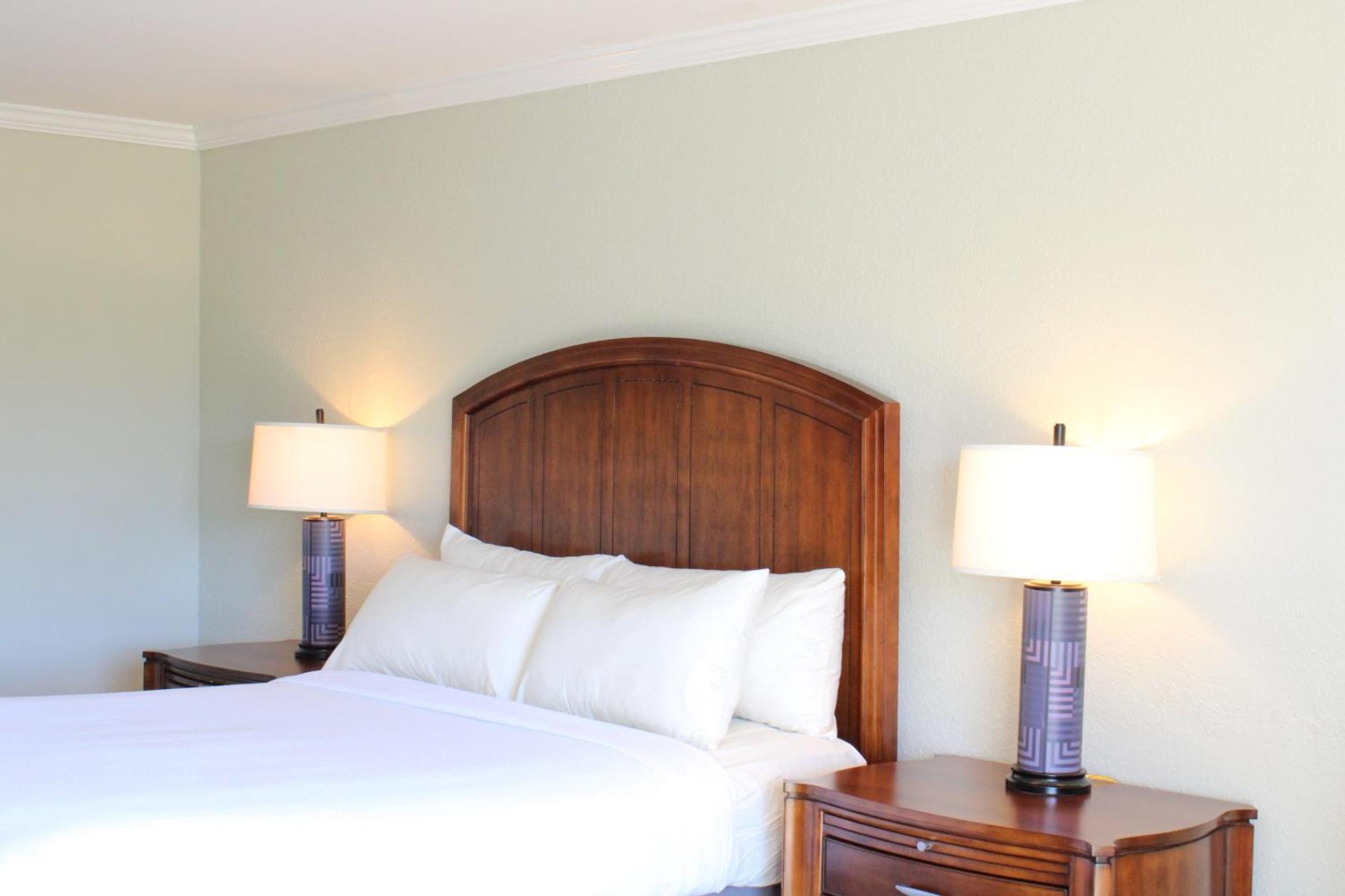 Cape Cod Irish Village - The Emerald Resort Барнстейбл Екстер'єр фото